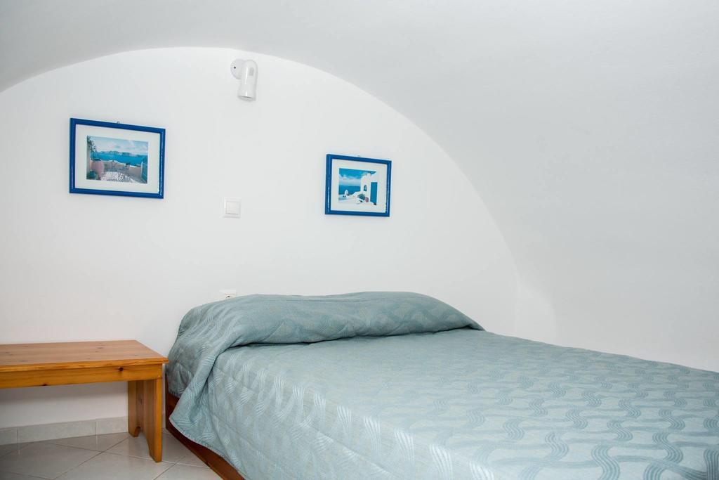 Gaby Apartments フィロステファニ エクステリア 写真